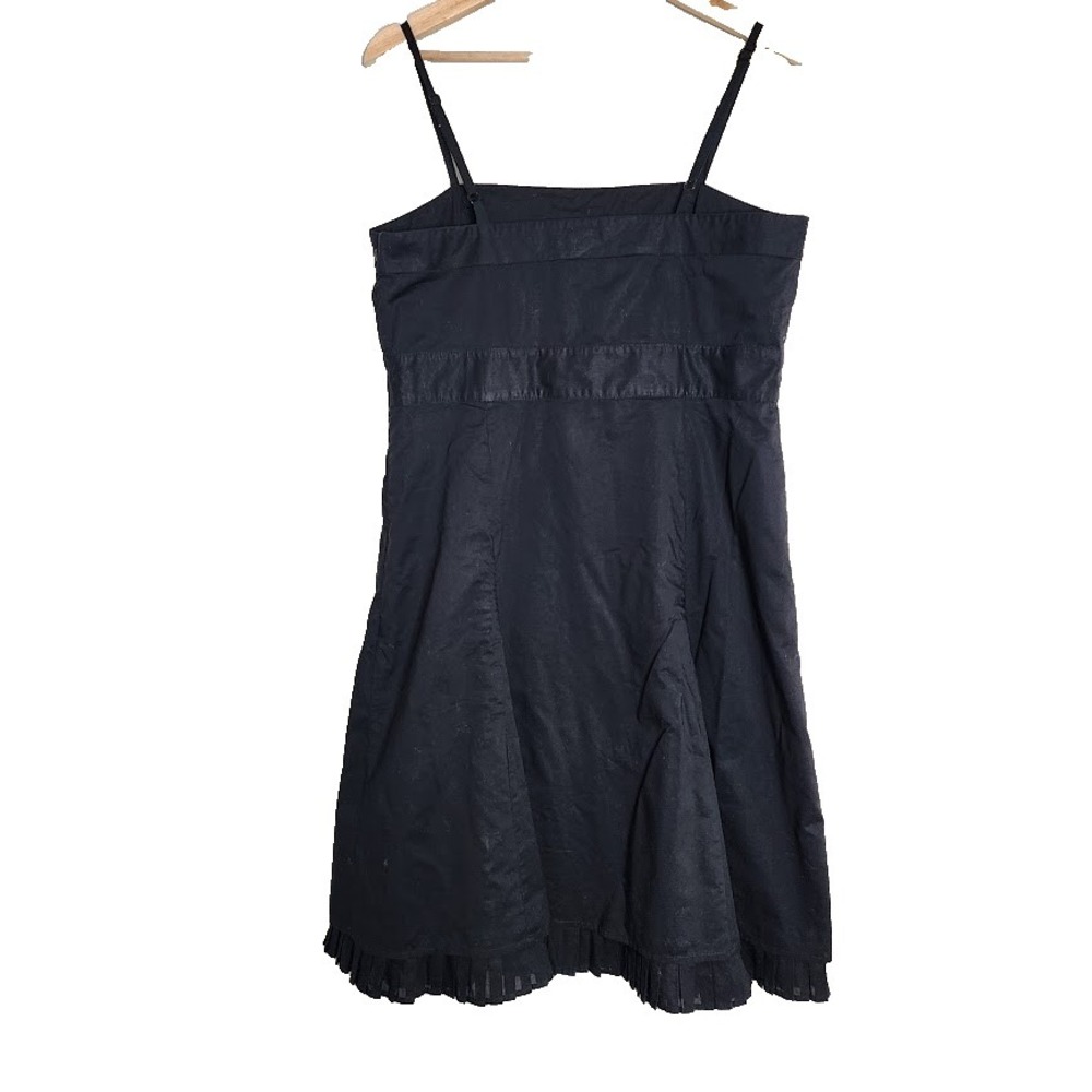 GAP Dress‎ Women's Size 14 Black Pleated Hem A-Line Adjustable Straps Cotton LBD